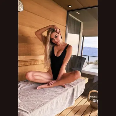 Elena Morali, foto 3