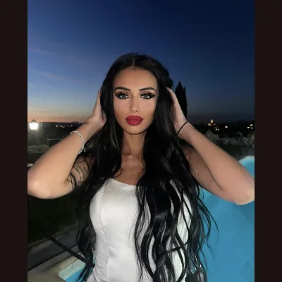 Michelle Mckay (Asia Troiani), creator OnlyFans italiana