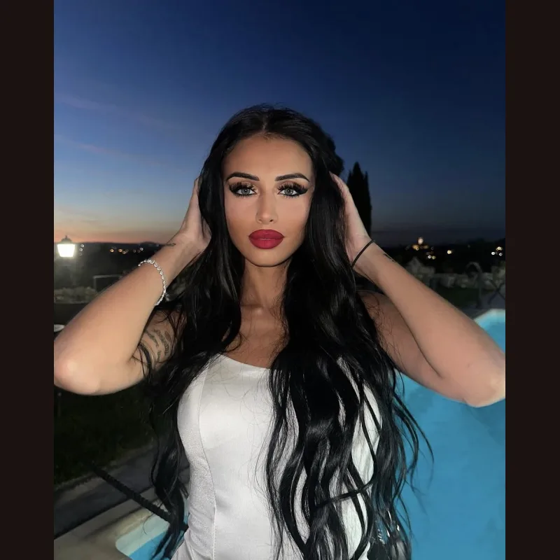 Michelle Mckay (Asia Troiani), creator OnlyFans italiana